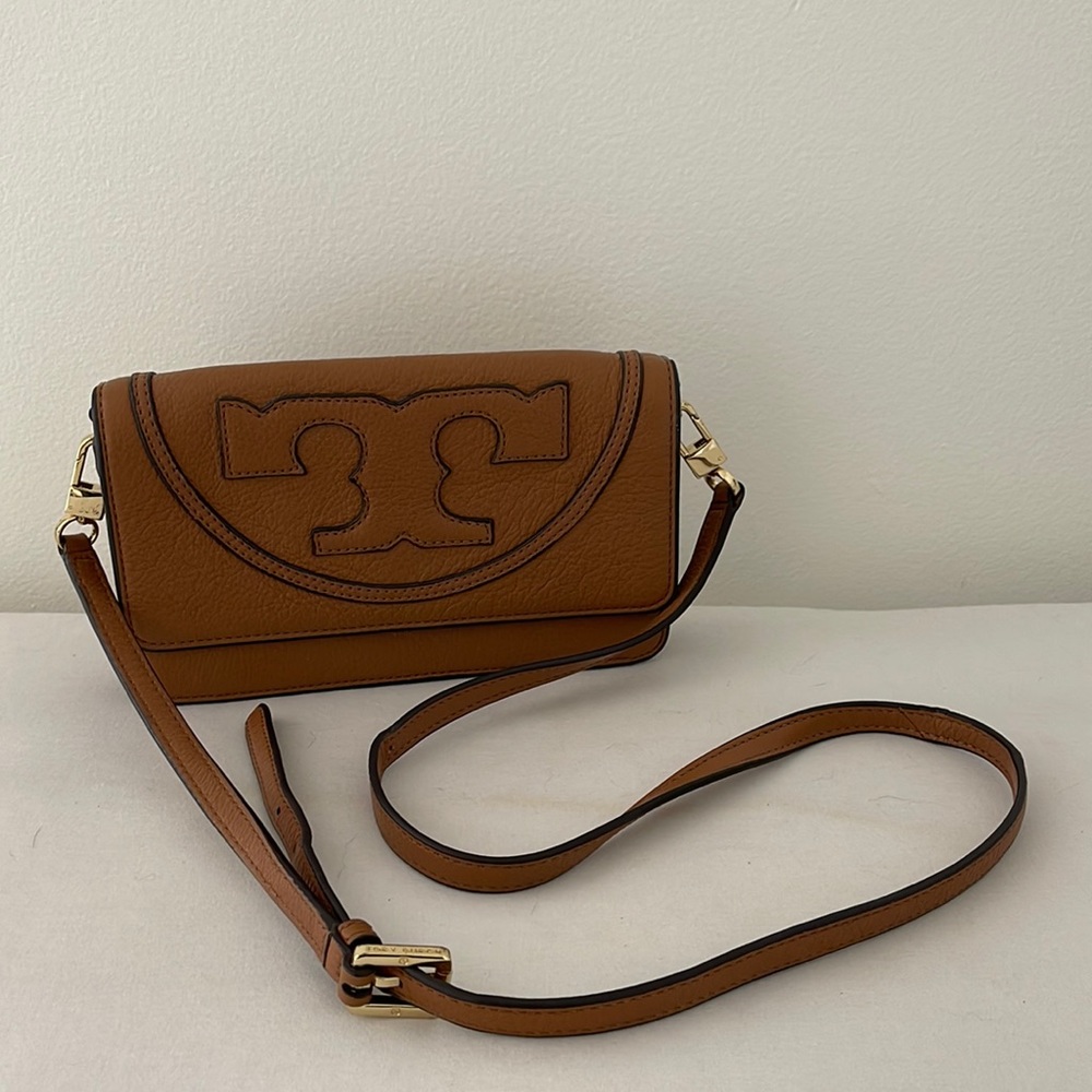 Tory Burch All T Crossbody